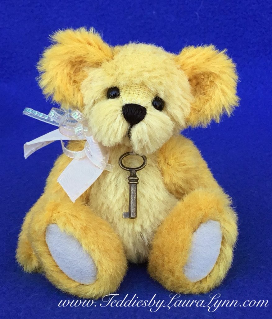 www.TeddiesbyLauraLynn.com