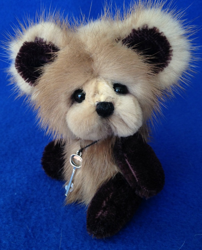 Puff - Mink fur artist bear by Laura Lynn - 1