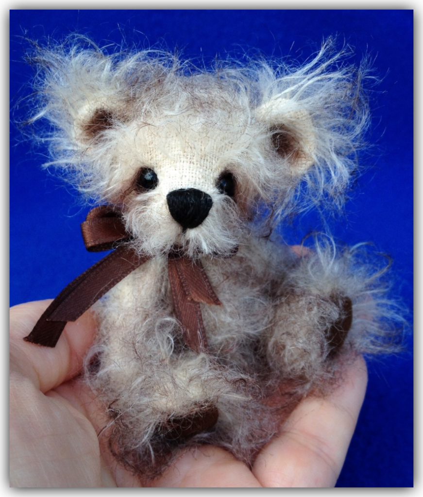 Finn - Miniature Mohair Artist Teddy Bear