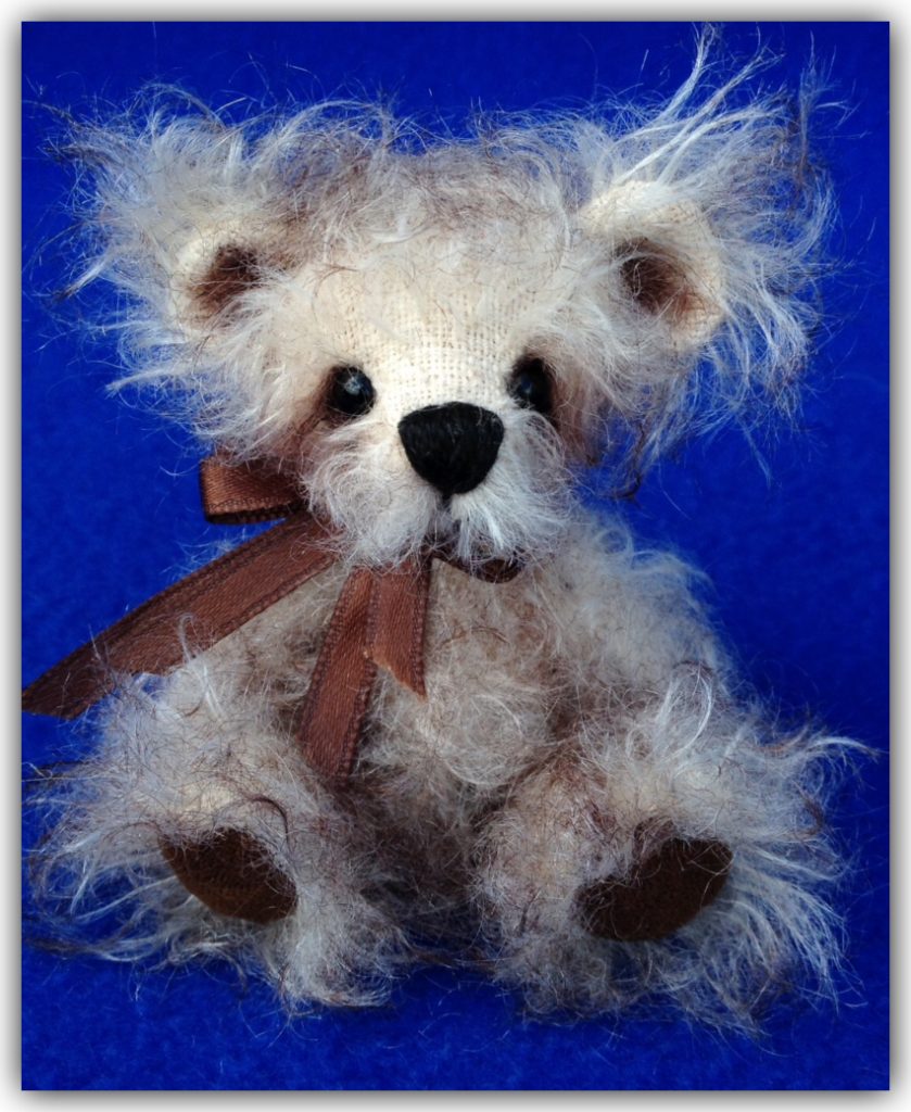 Finn - Miniature Mohair Artist Teddy Bear
