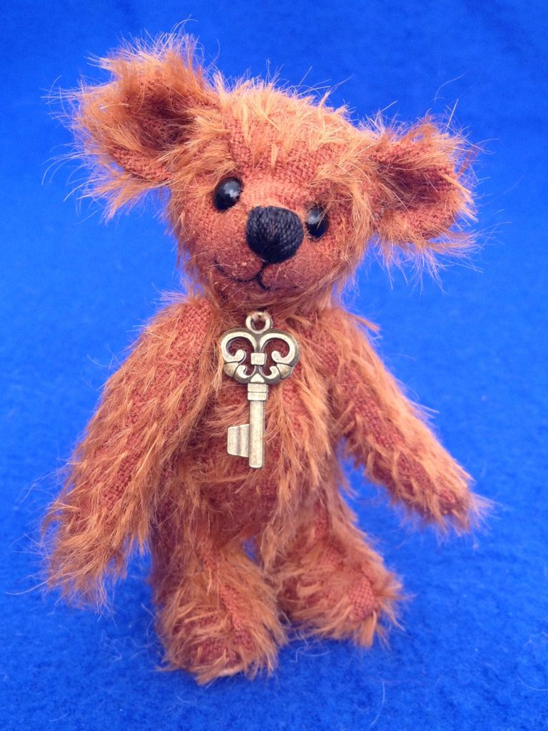 Harold 1- miniature artist teddy bear