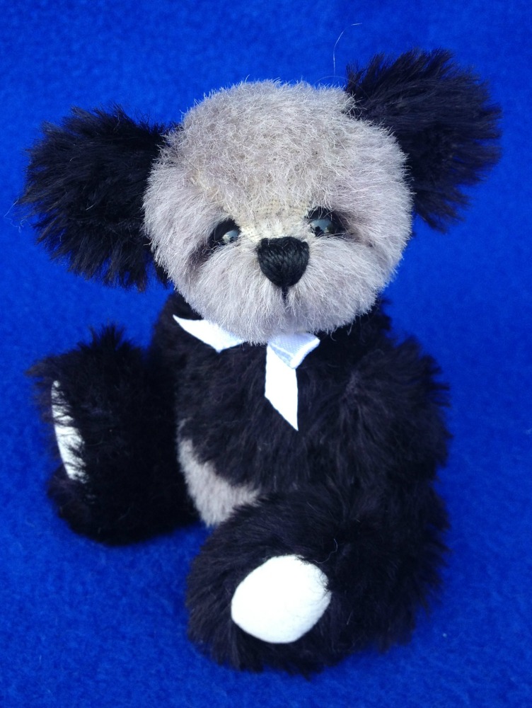 Smudge Miniature Artist Teddy Bear 