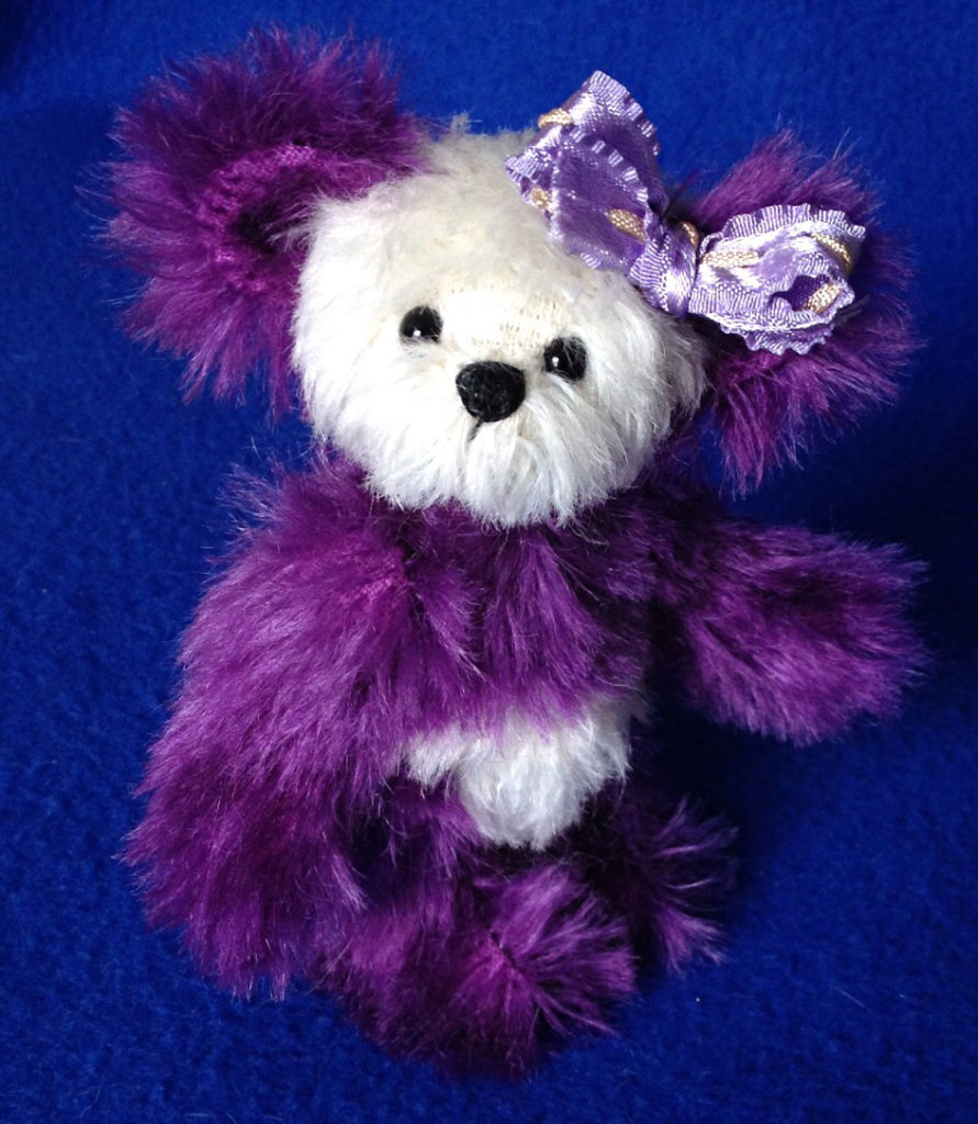 Violet - miniature artist teddy bear by Laura Lynn