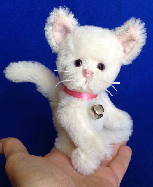 Snowball - Alpaca Artist Kitten - ooak