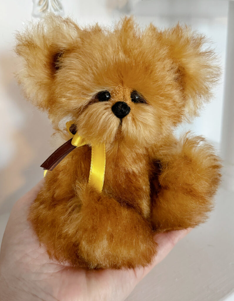 Sunny Mohair artist teddy bear by Laura Lynn
