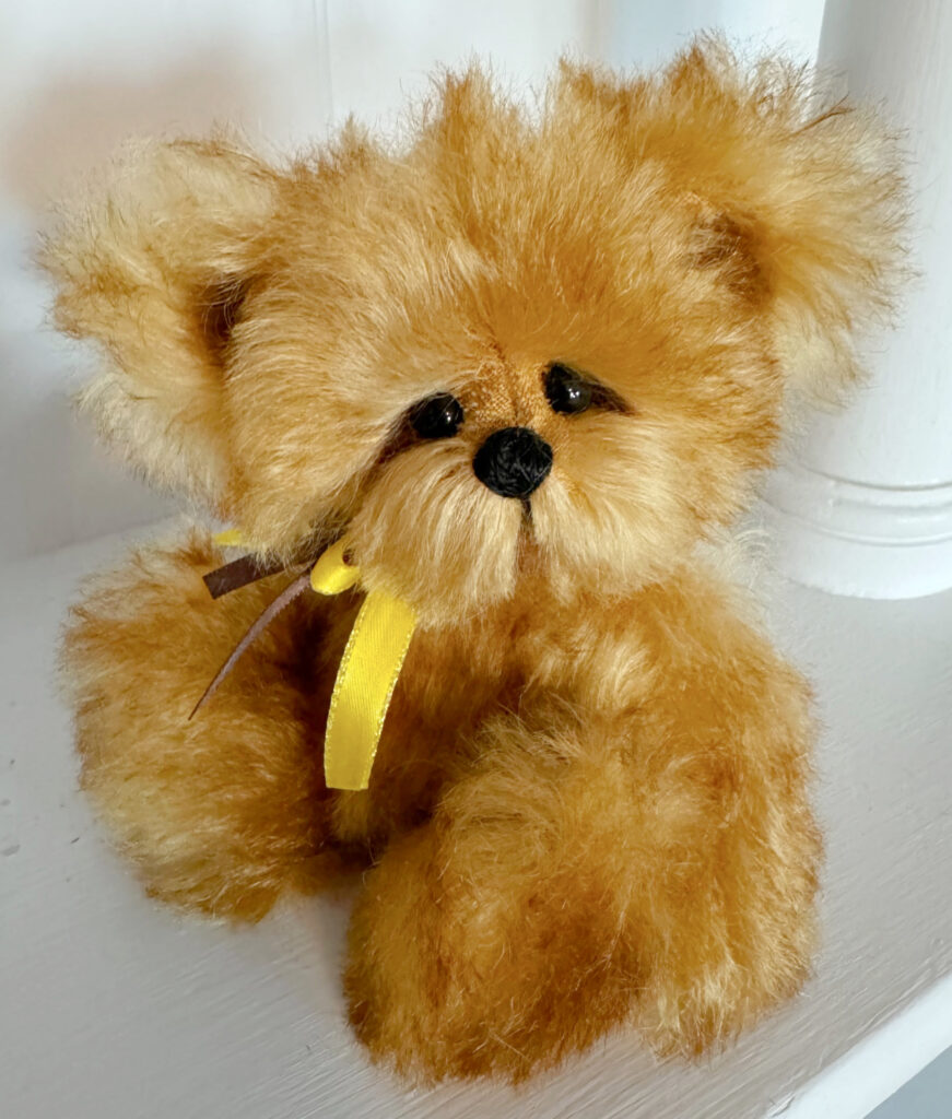 Sunny Mohair artist teddy bear by Laura Lynn