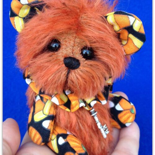 Brach - Halloween Artist Bear - 1