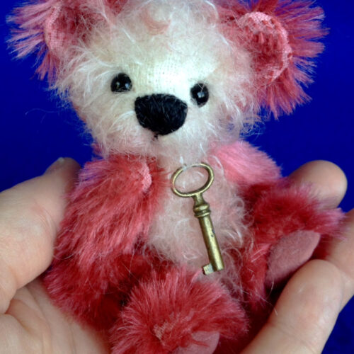 Rosie - Miniature mohair artist teddy bear by Laura Lynn