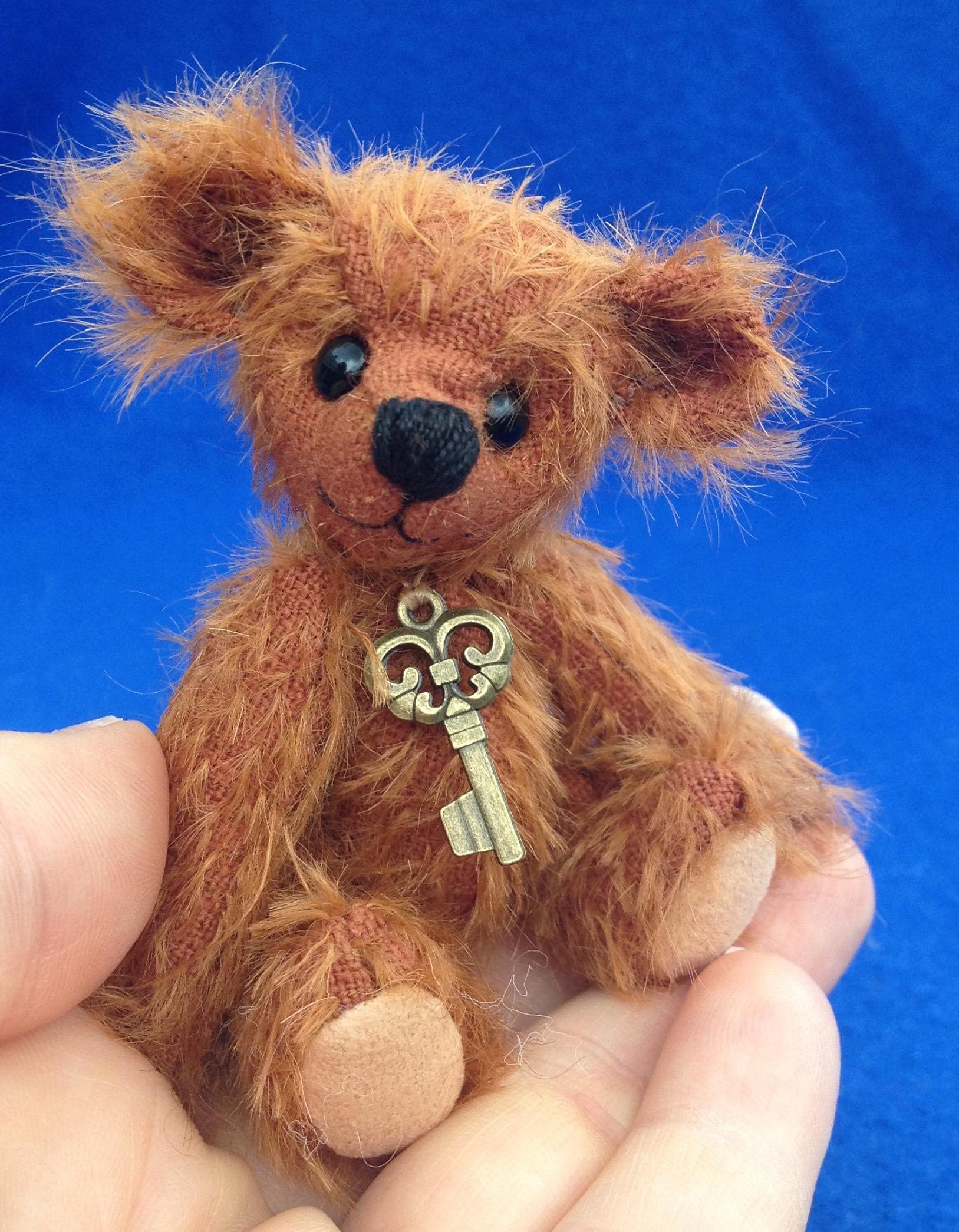 Harold 1- miniature artist teddy bear