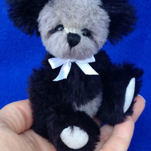 Smudge Miniature Artist Teddy Bear