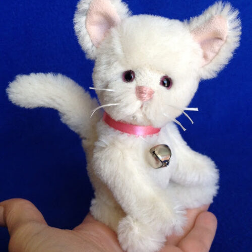Snowball - Alpaca Artist Kitten - ooak