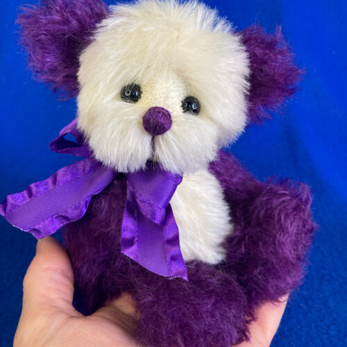 Concord Mohair Artist Teddy Bear by Laura Lynn