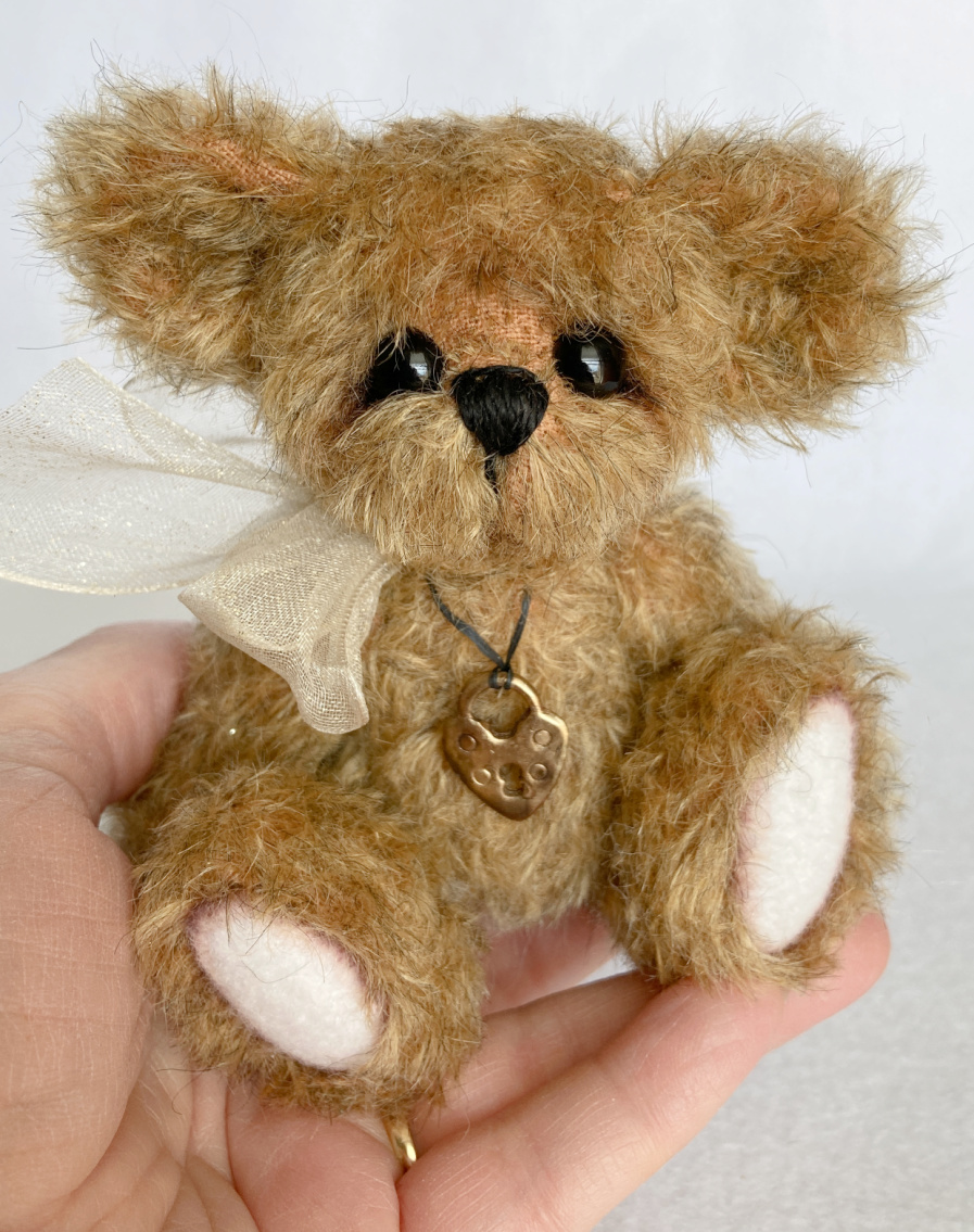 SOLD! Sprocket: Miniature Artist Mohair Bear
