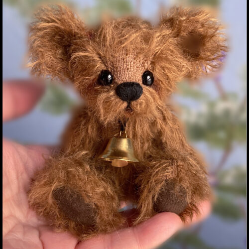 SOLD! Rascal  :  Miniature Artist Teddy Bear
