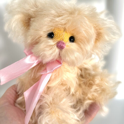 Sundrop - Yellow mohair artist teddy bear by Laura Lynn