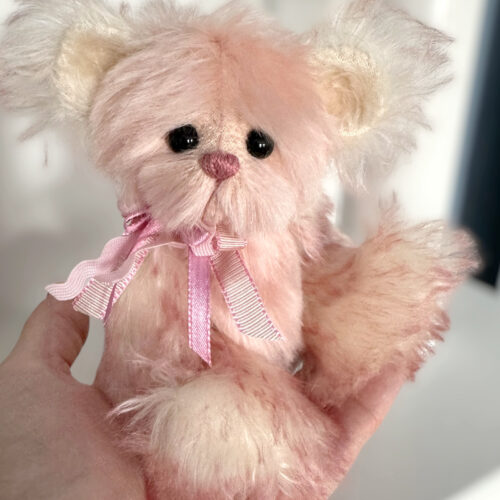 SOLD!  Sweet Pea - Tipped Mohair Pocket Bear Artist Teddy Bear