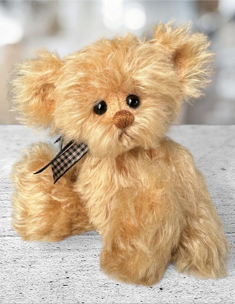 Noodle - mohair artist teddy bear by Laura Lynn
