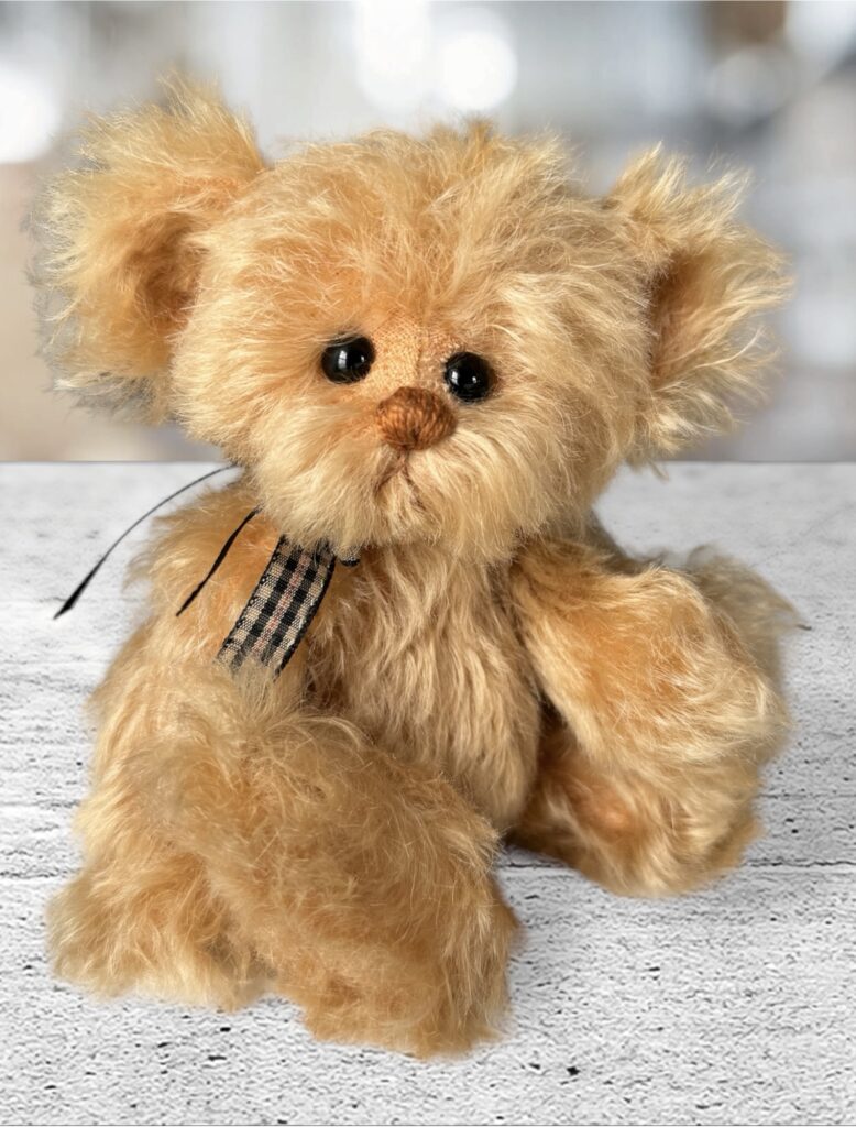 Noodle - mohair artist teddy bear by Laura Lynn