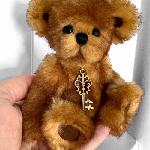 SOLD! Chip: 5 1/2"  Miniature Artist Teddy Bear