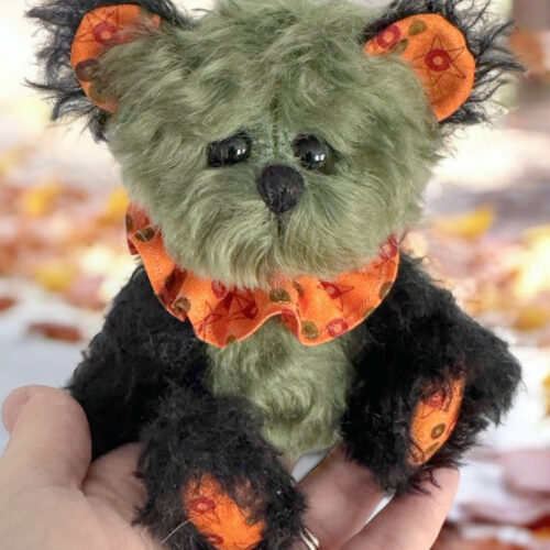 Patch - 6 1/2" Green & Black Mohair Halloween Artist Teddy Bear